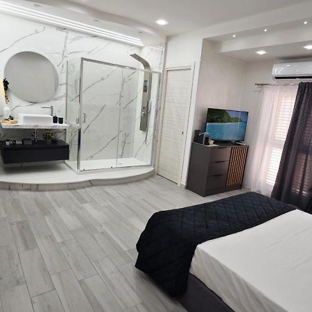 Апартаменты Wonder House Mirabella Imbaccari Экстерьер фото